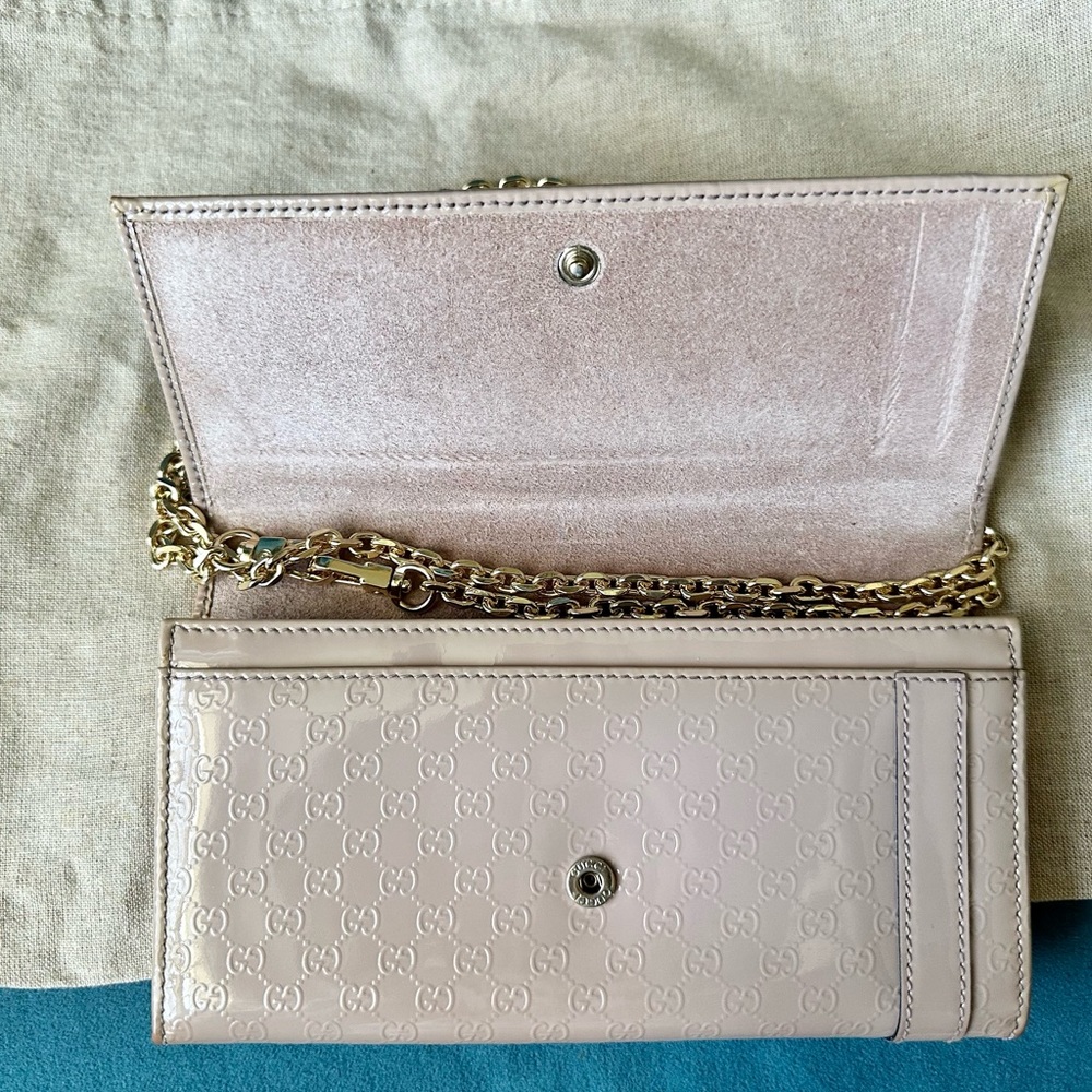 Gucci Microguccissima Pattern Patent Leather - image 3